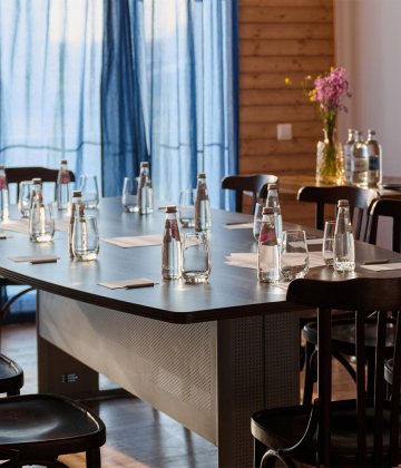 Exclusive Meeting Room and Lounge Area at MillCreek
