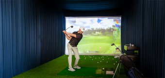The golf simulator is now available again.: Photo